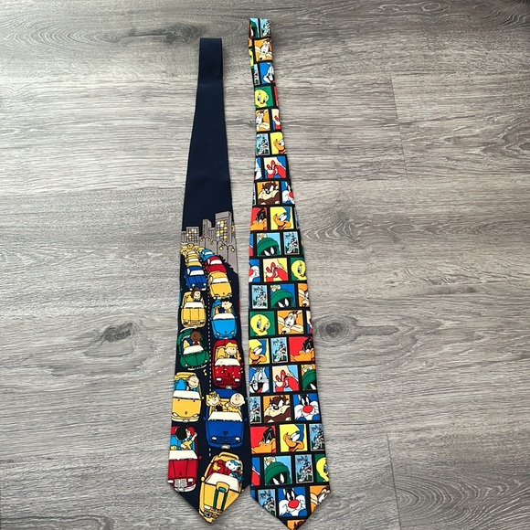 Looney Tunes and Peanuts Neck Ties - Picture 2 of 5